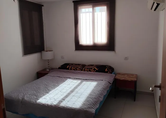 Meya\'S Place