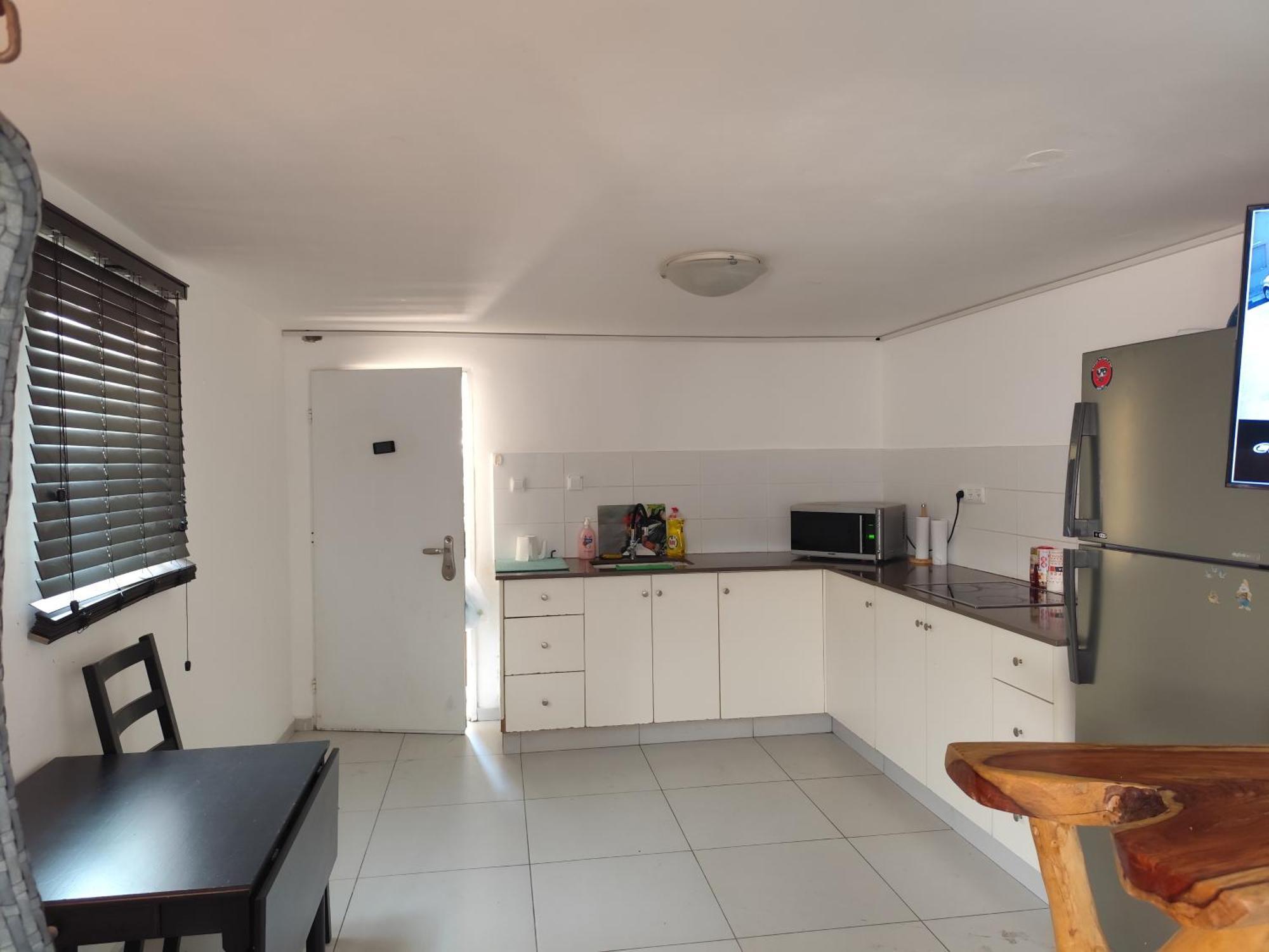 Meya's Place דירה *